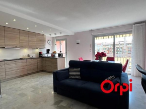 Appartement lumineux proche plages et centre-ville avec clim, balcons et parking inclus - FR-1-647-18